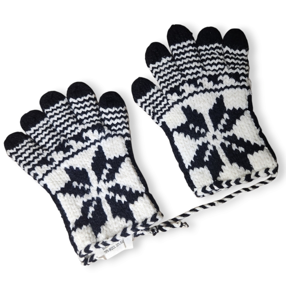 Handmade Wool Blend Knit Gloves